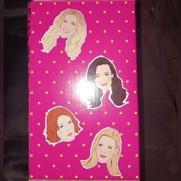 Sex and the City Fan Guide Gift Set Book and Martini Glass New - Picture 4 of 4